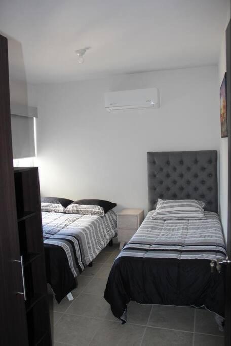 Hermoso Departamento Ubicado En Zona Diamante アカプルコ エクステリア 写真